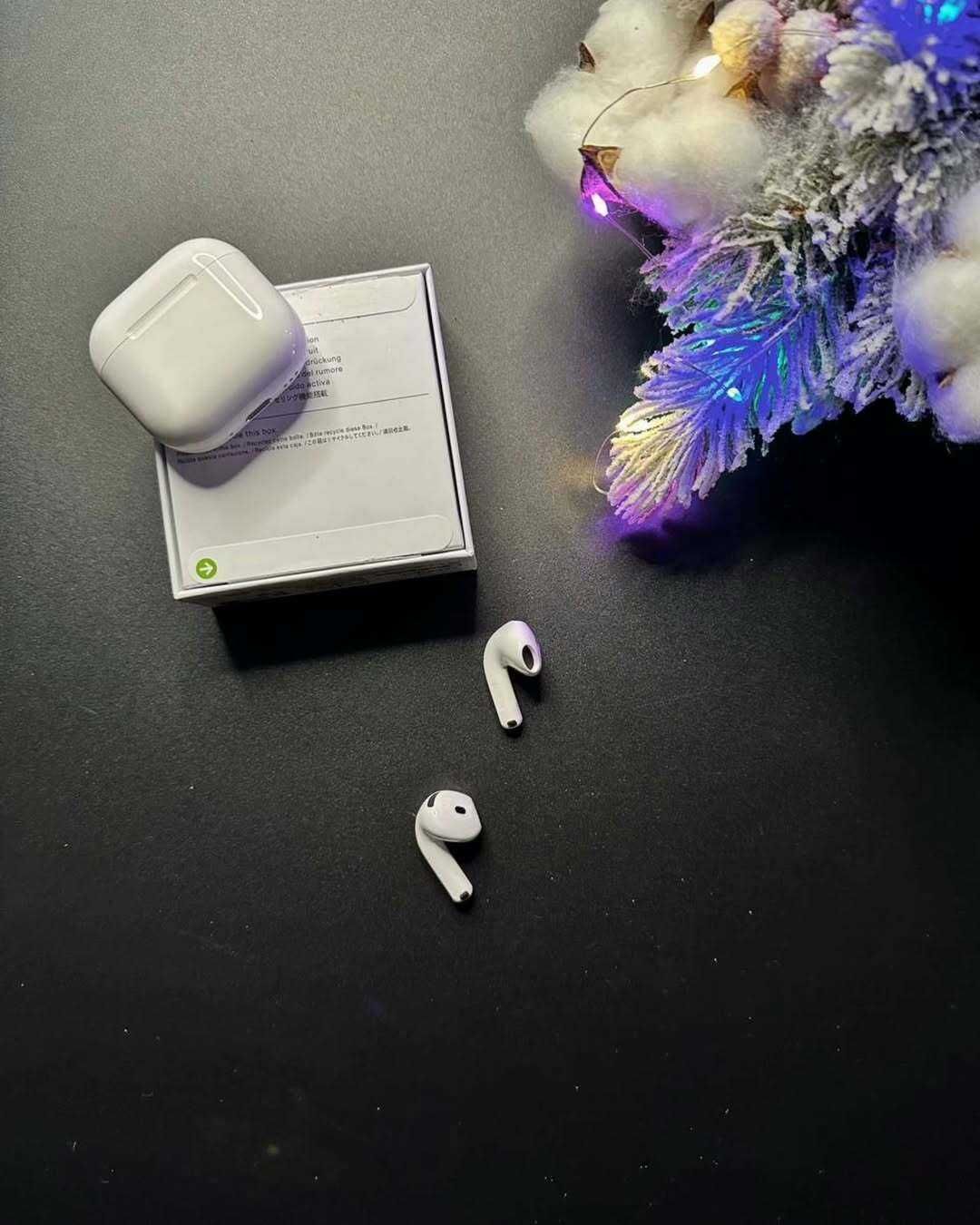Apple AirPods 4 – Нові, якісний звук, стильний дизайн