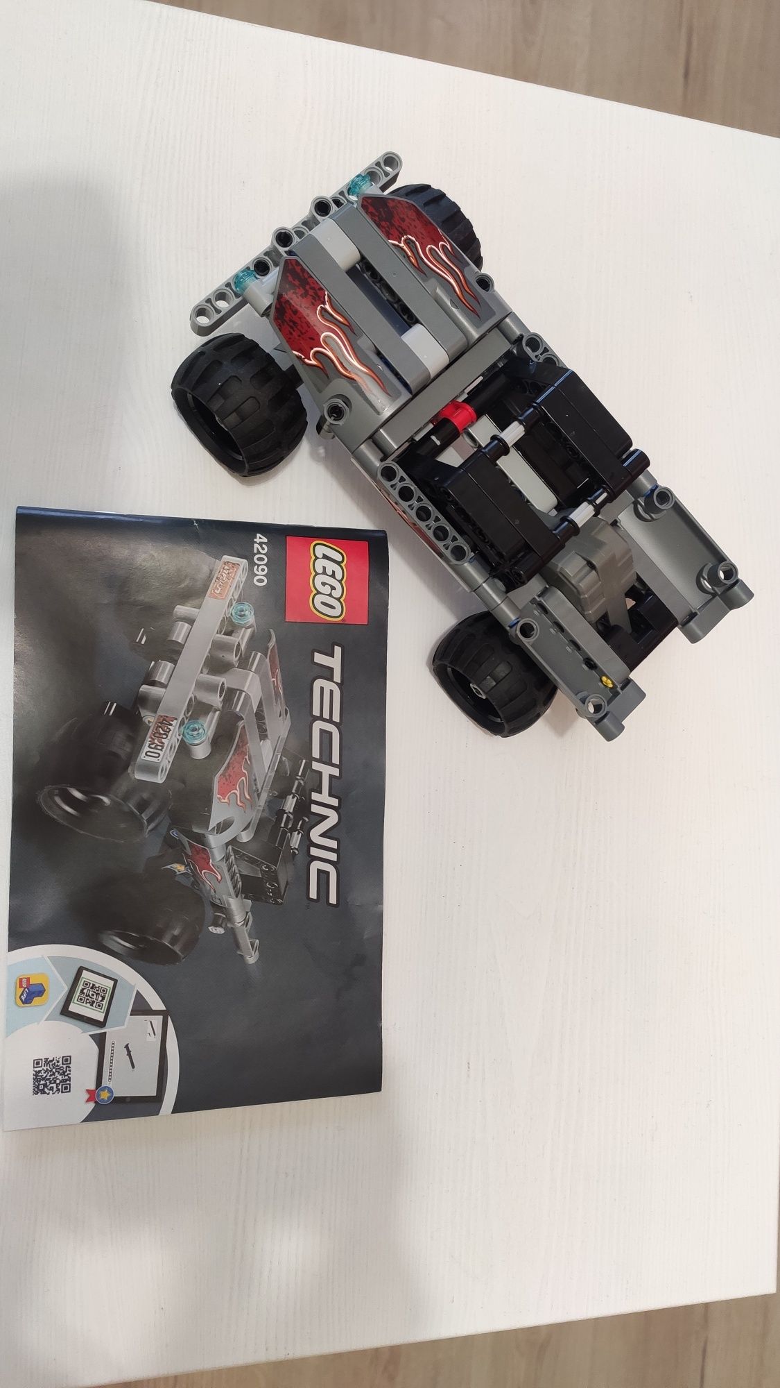 LEGO Technic 42090