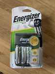 Energizer Akumulatorki 4 x 1300mAh + ładowarka