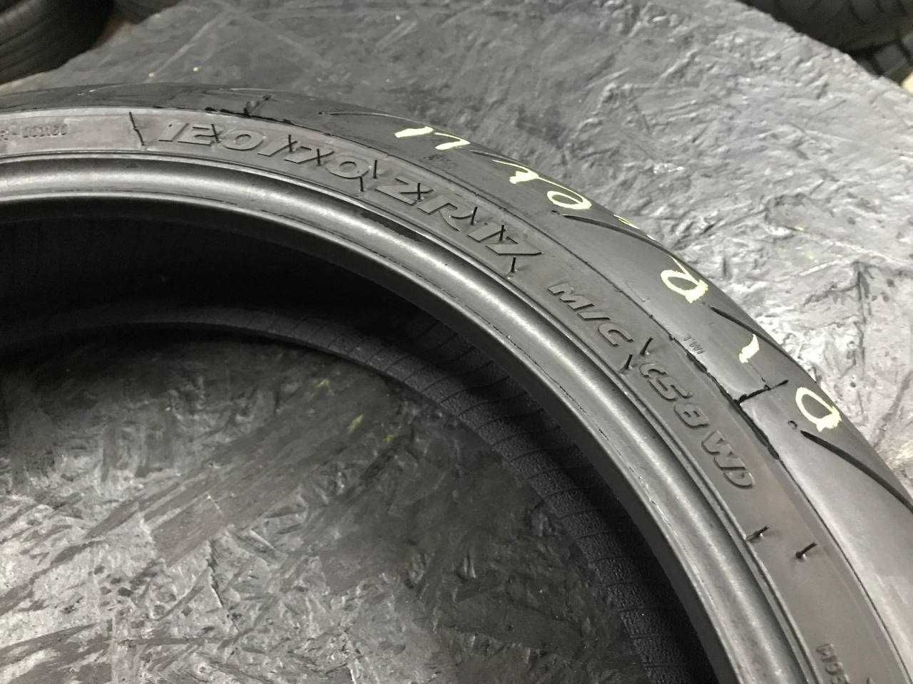 Мото шини б/в 120/70 R17 Pirelli Diablo Rosso III (1916М)
