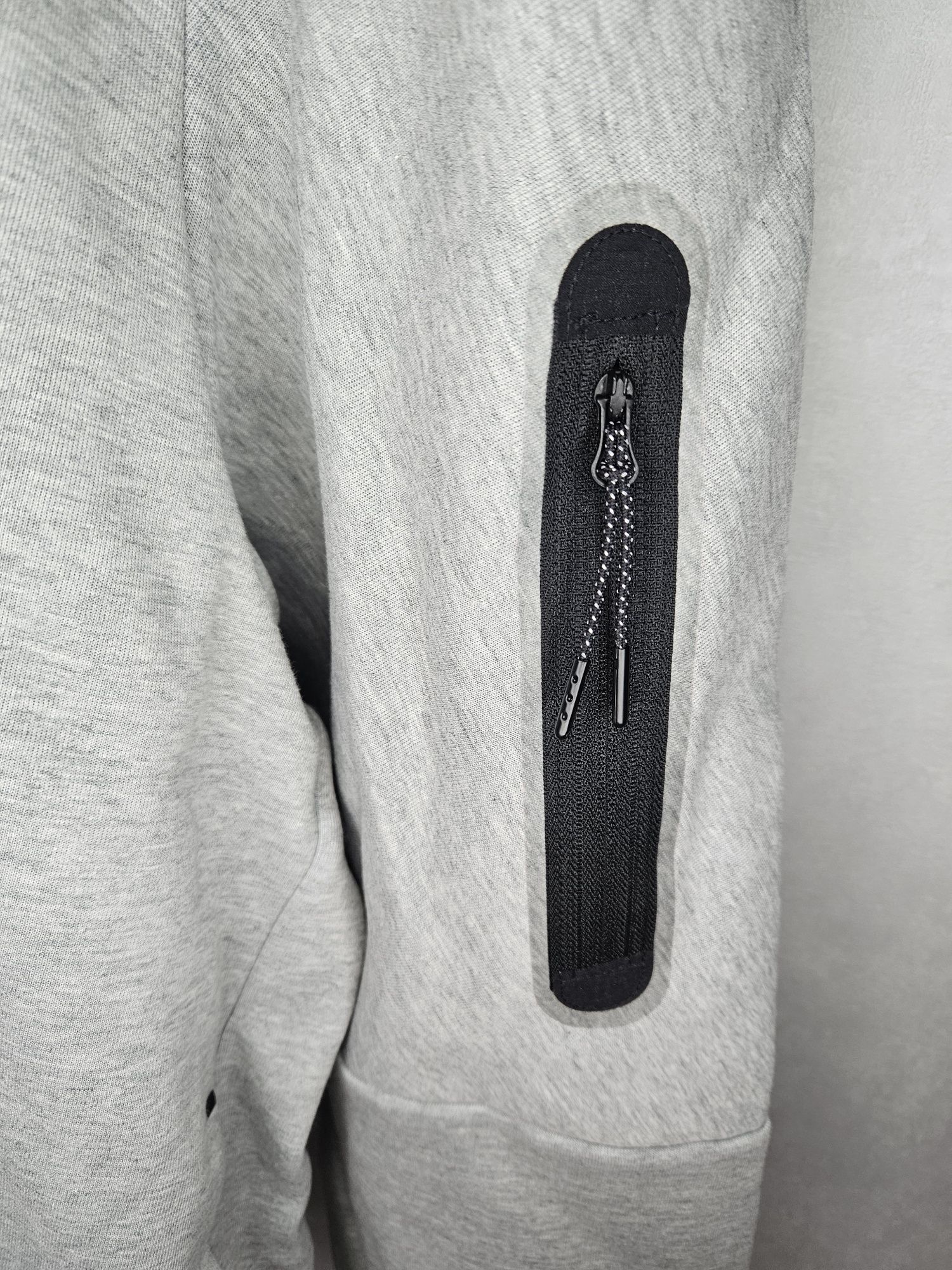 Bluza Nike Sportswear Tech Fleece 4XL Szara