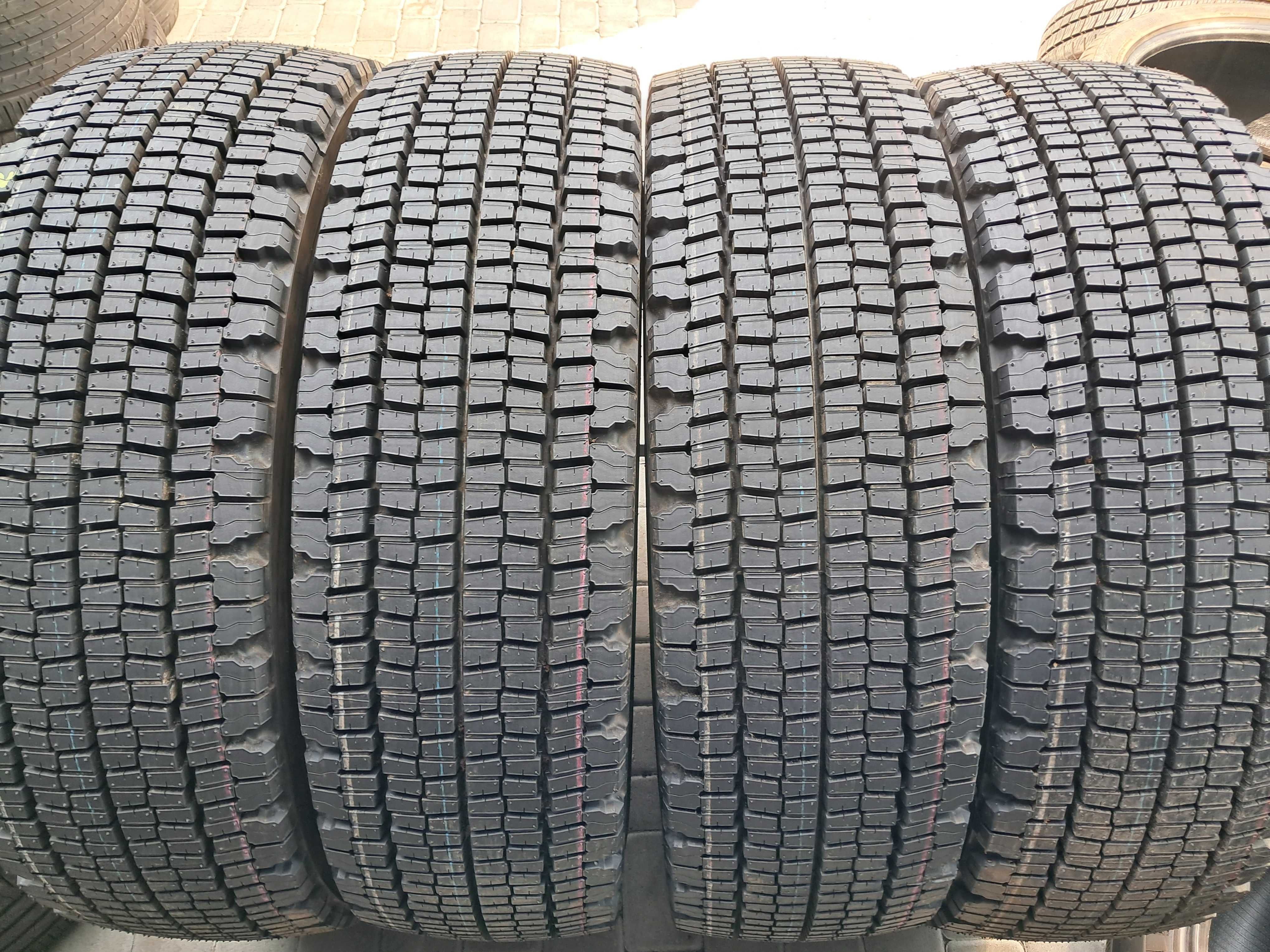 Резина Bridgestone 295/80 R22,5 W970 TIR V-STEEL