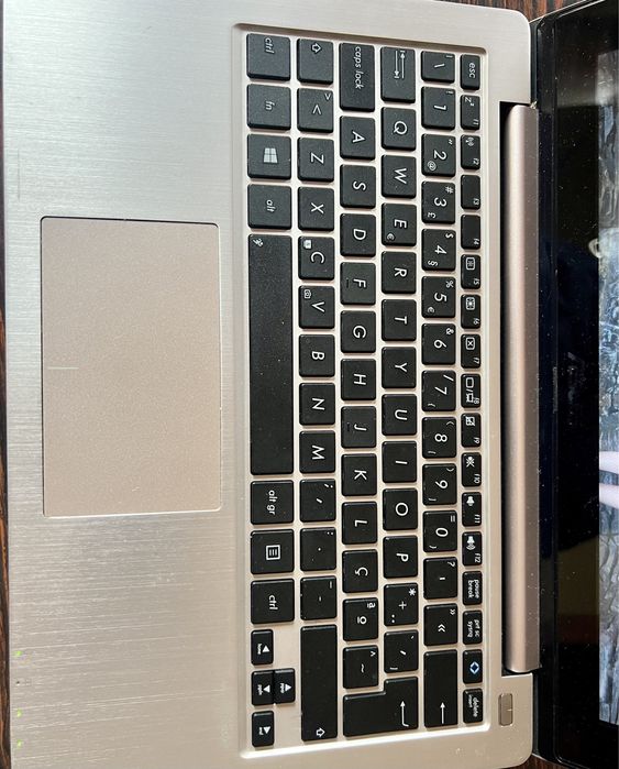 Portátil Asus S200E