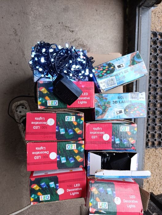 Шторка , гирлянда на батарейках .