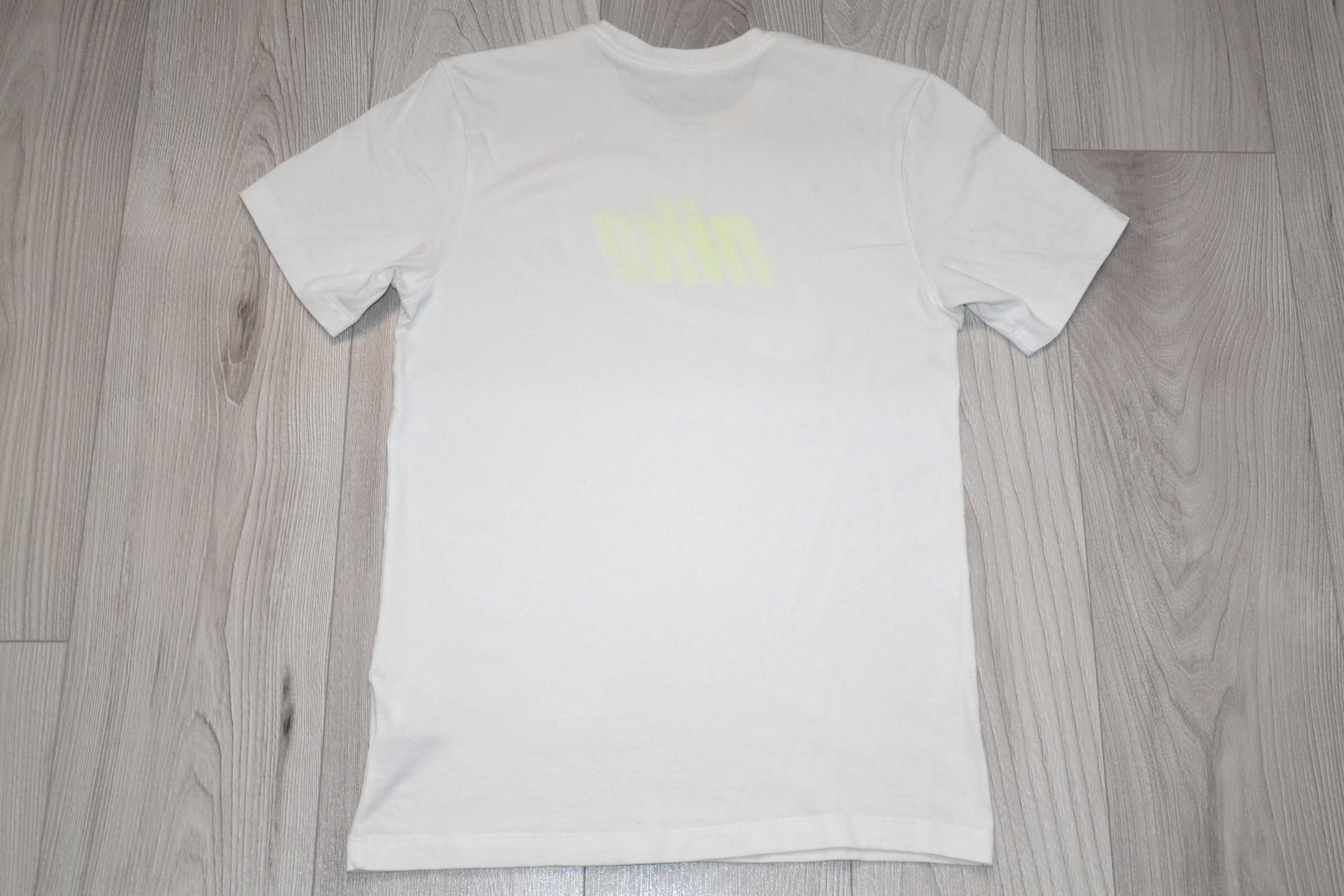 T-shirt Nike r.S