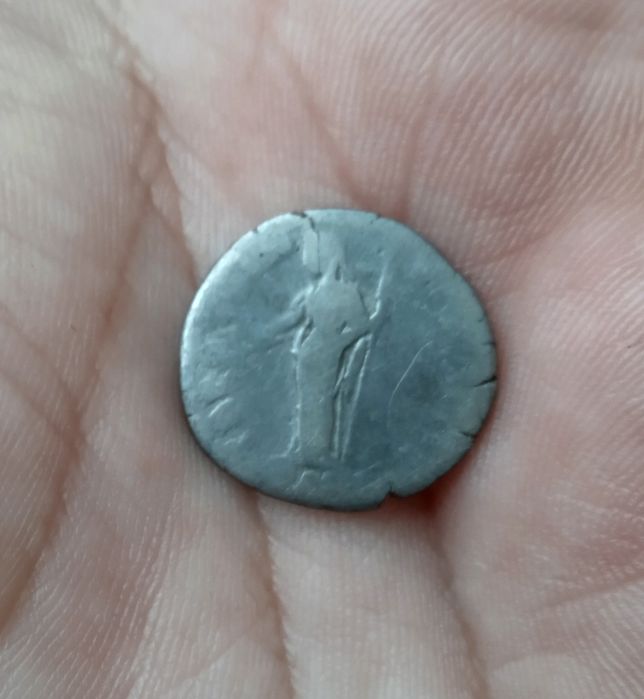 Денарий римский Антоний . Римская монета. Серебро