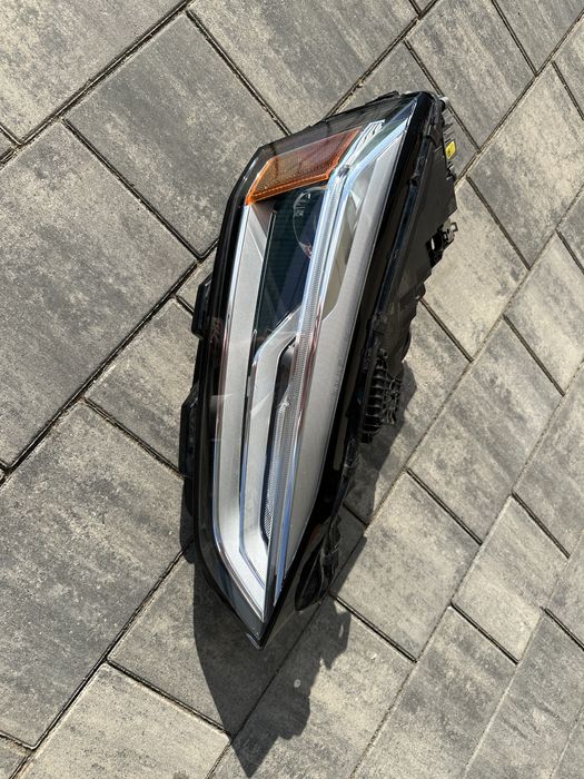 Lampa przednia prawa kompletna AUDI A5 XENON USA 8W 8W6  941  006E