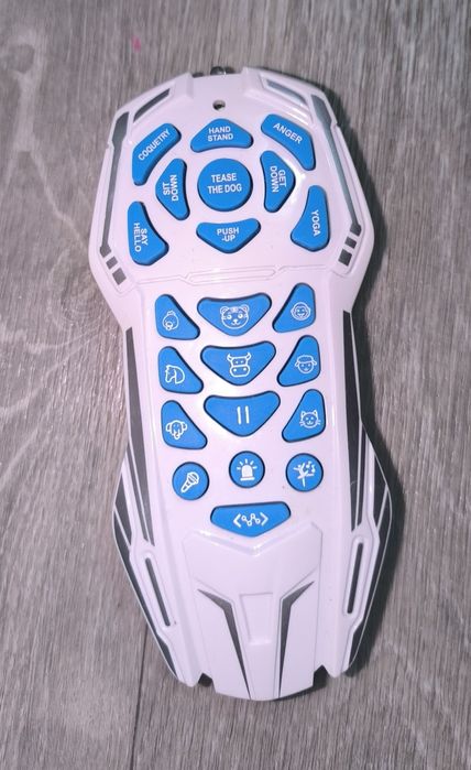 Собака робот, интерактивная игрушка.