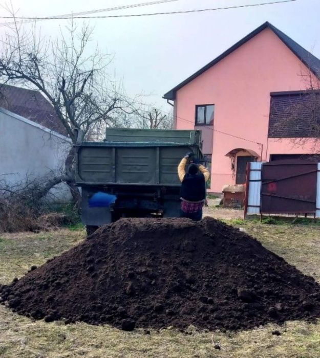 ЧЕРНОЗЕМ, ТОРФ. Перегной коровий, Компост. Доставка навалом и в мешках