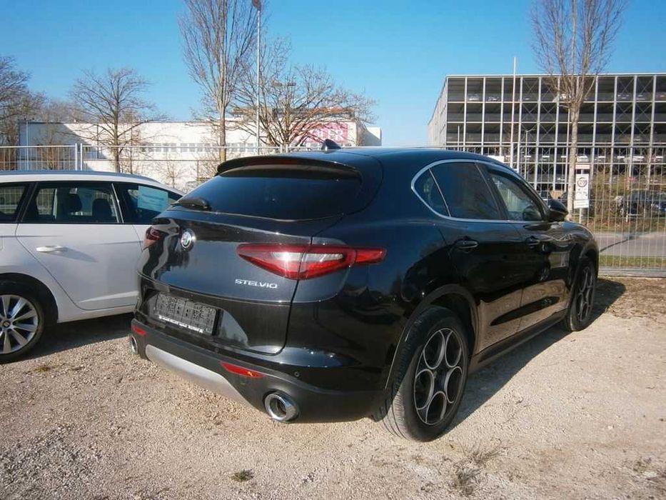 Бампер Alfa Romeo Stelvio запчастини Альфа Ромео Стельвіо разборка