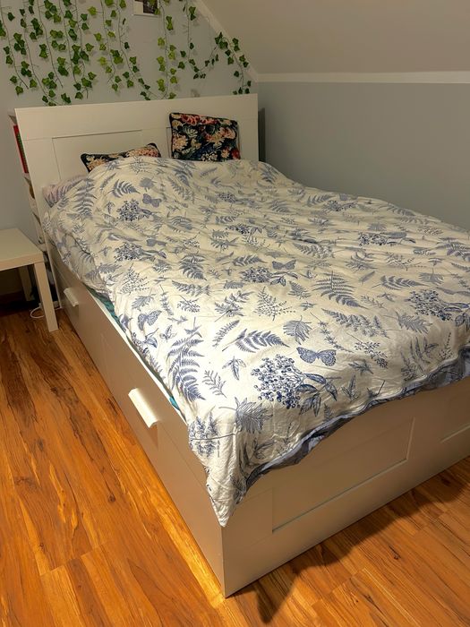 Łóżko IKEA Brimnes 140x200 z zagłówkiem +MATERAC