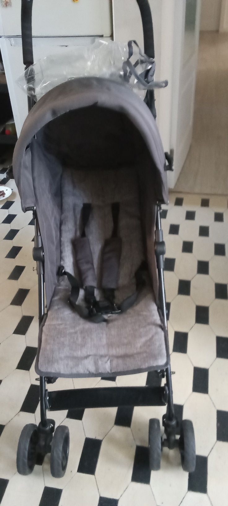 Vendo carro para bebê