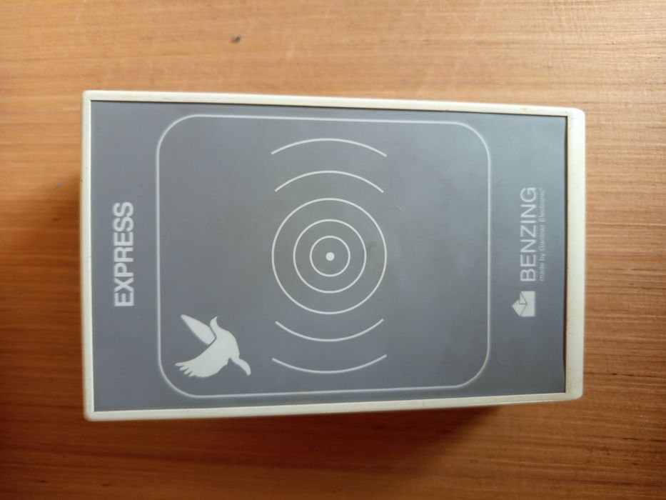 Zegar benzing express + dwie anteny