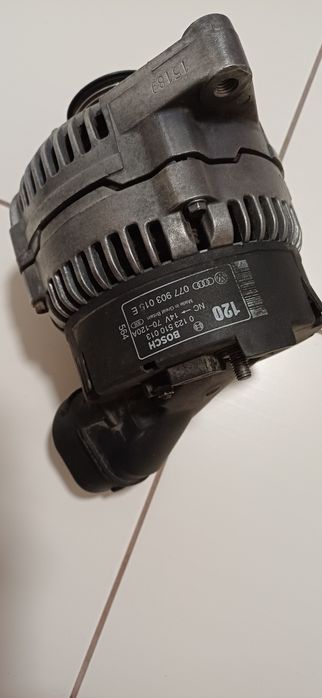 Alternator Audi A8 D2 4.2 Abz