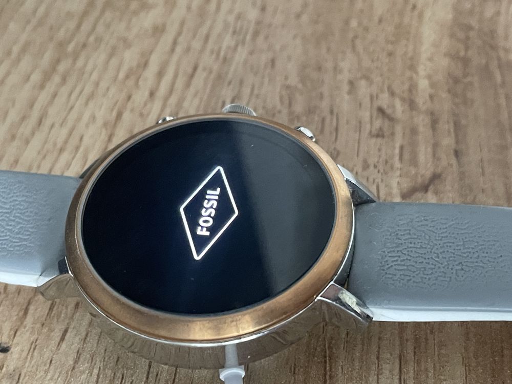 smartwatch Zegarek Damski Fossil FTW6016