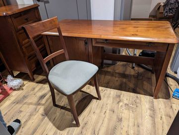 Komplet 4 mebli drewnianych. Szafa komoda biurko krzesło