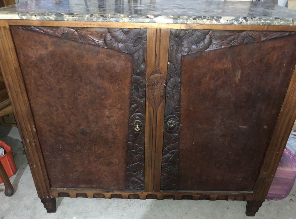 Móvel aparador antigo