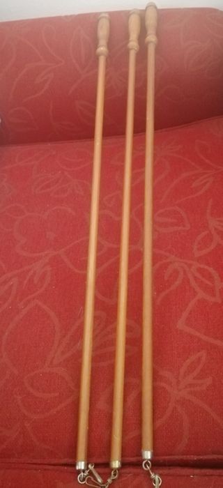 3 Puxadores+ 2cortinados grandes 25€s