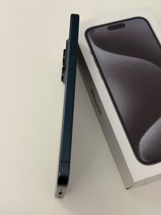 Apple iphone 15 Pro Max 256 Blue