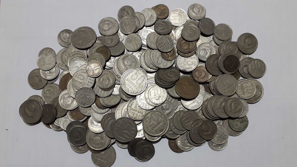 Монети СССР-300 шт.