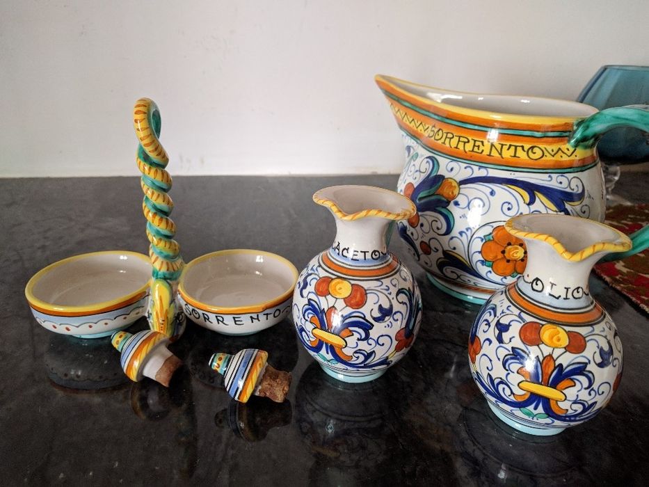 Galheteiro e Molheira - M Deruta (vintage italiano pintado à mão)