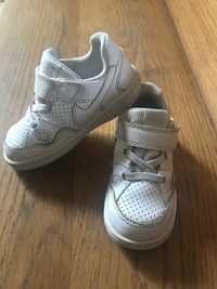 Buty dziecięce Nike r 23