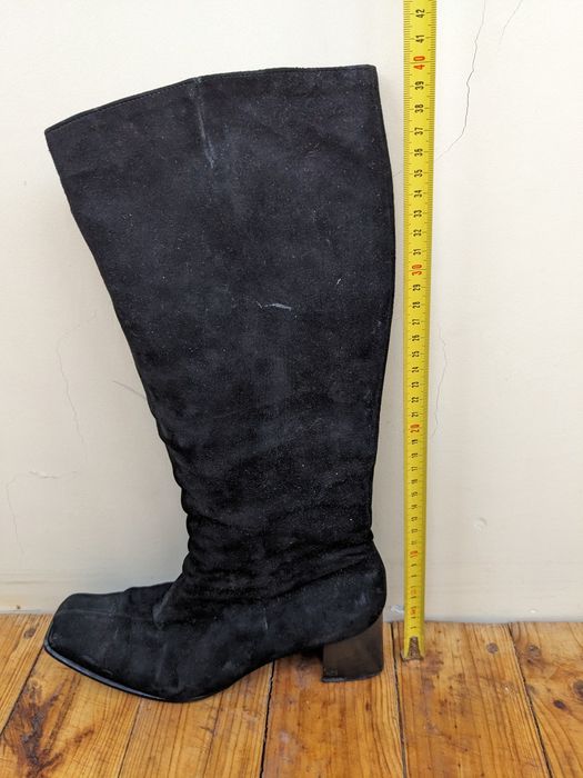 Брендовые сапоги женские р. 38  Привезены из Англии.