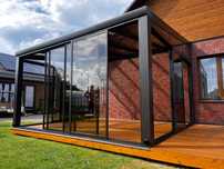 Zadaszenia tarasowe aluminiowe poliwęglan pergola system przesuwany