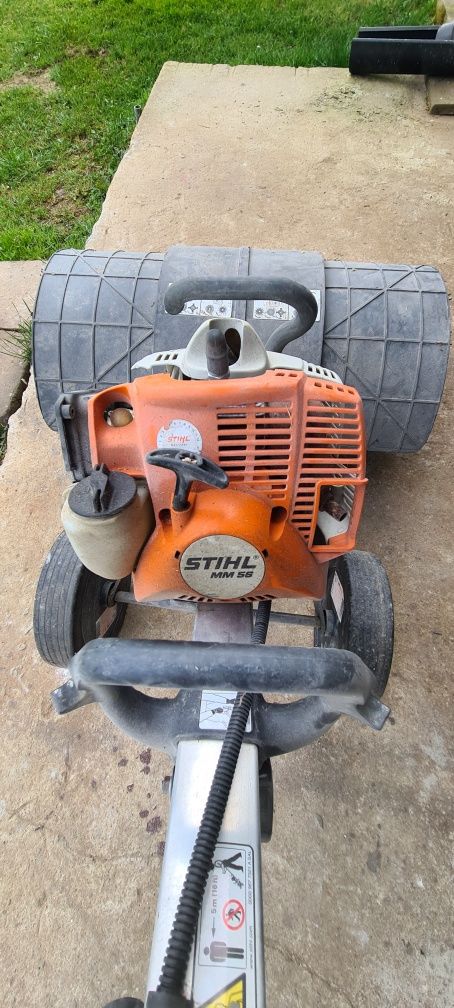 Stihl mm56 maszyna do zamiatania spalinowa