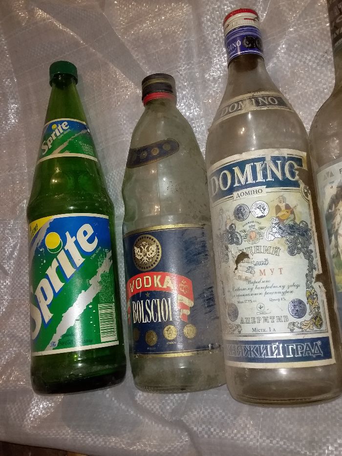 Старые коллекционные бутылки бутылка Sprite
