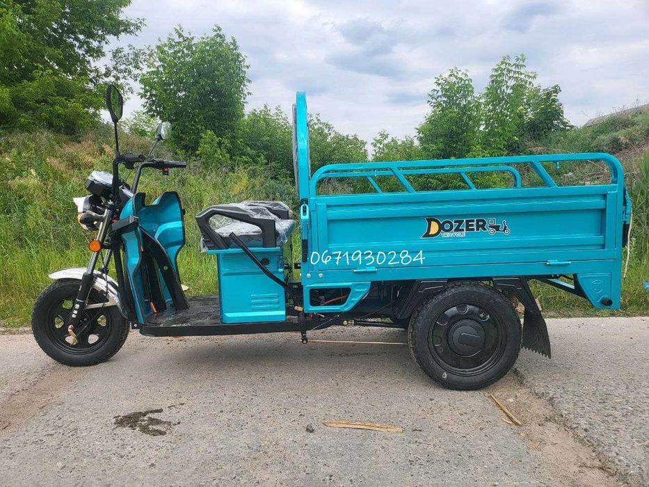 Електроцикл Dozer Model-1 скутер 800W, до 400кг Запас ходу 50км Кредит