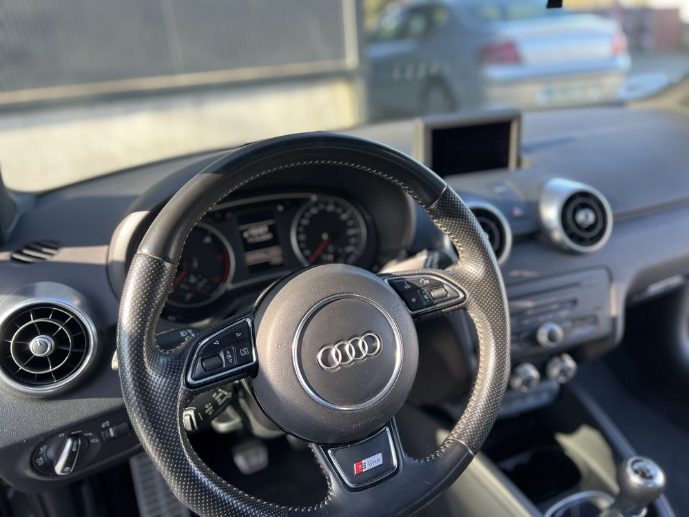Audi A1 1.6tdi 3x S-line