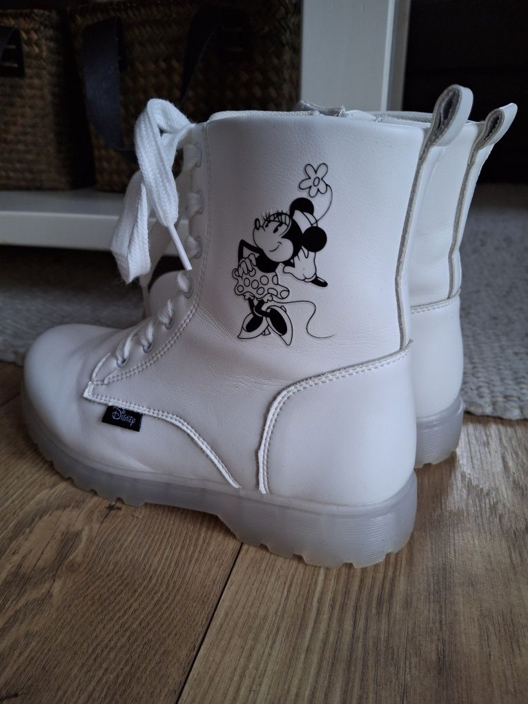 Rozmiar 35 białe botki Reserved Mickey Mouse