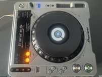 Pioneer CDJ 800 MK2