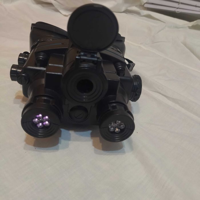Детский бинокль ночного видения Jakks с инфракрасным излучением