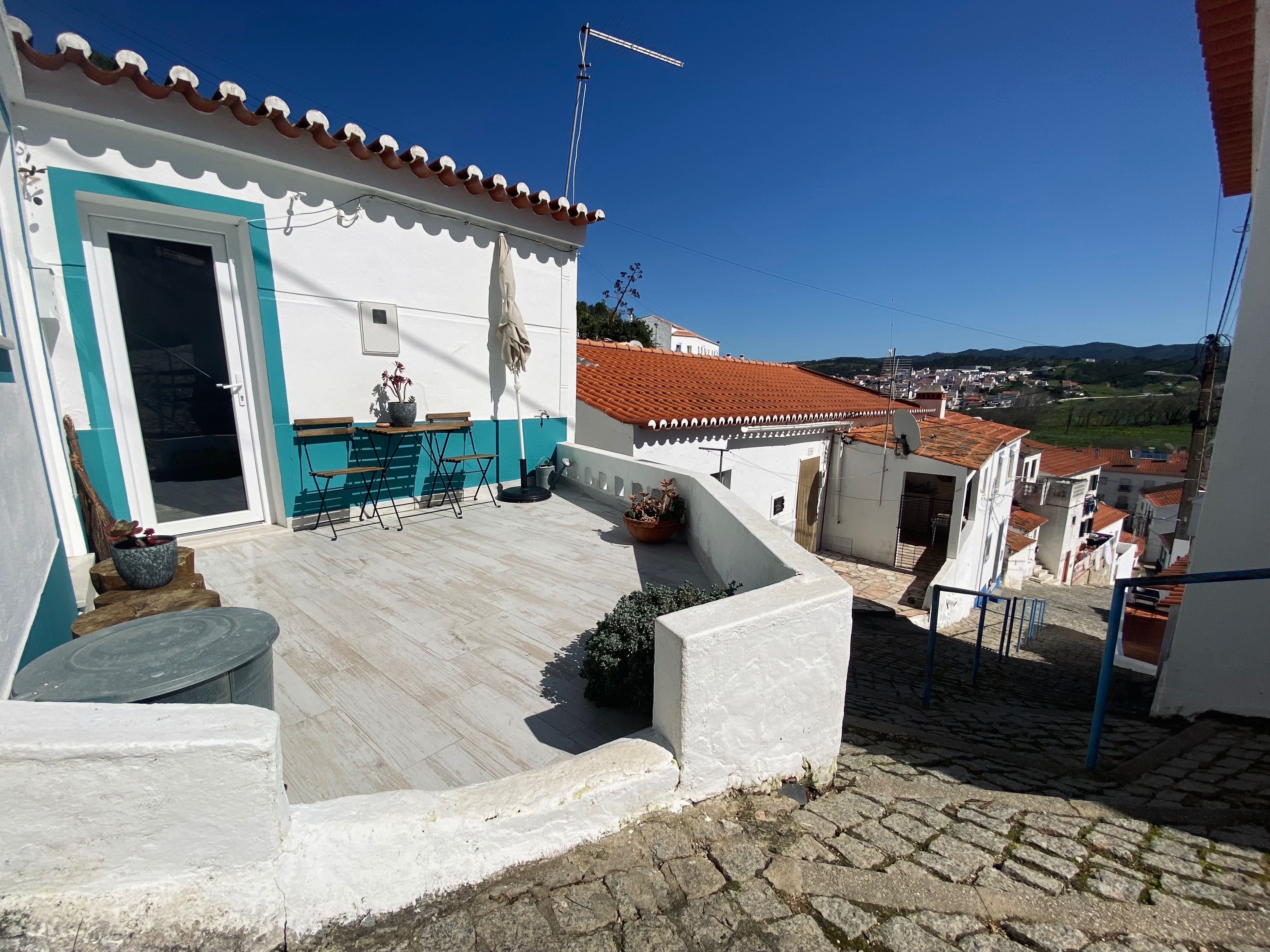Moradia T2 para alugar na Zona Histórica de Aljezur