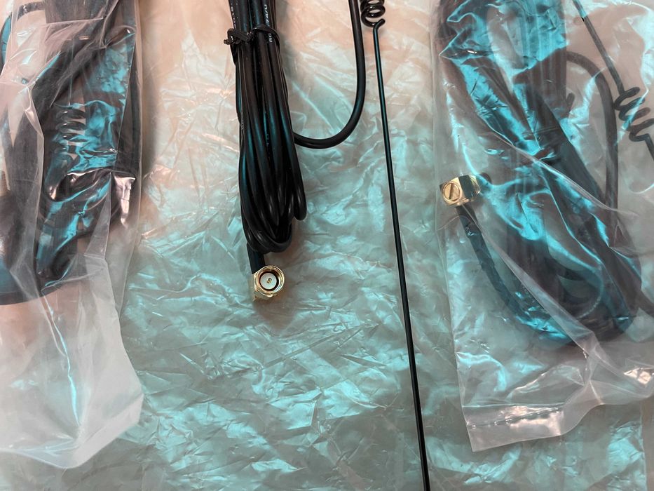 Антена на магніті довга SMA Male 3м