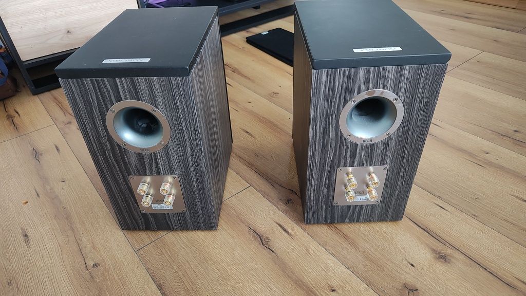 Kolumny podstawkowe Heco Aurora 300, 150wat , biamping