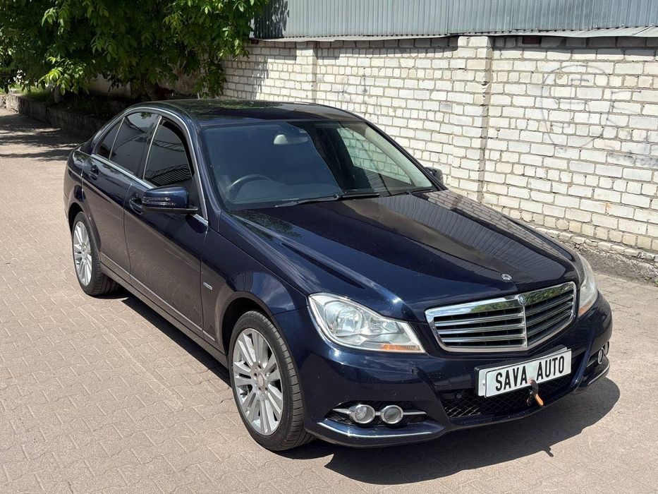 Продам Мерседес C CLASS.OM 651.MERSEDES C CLASS.Праве кермо