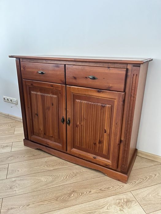 Komplet mebli drewnianych