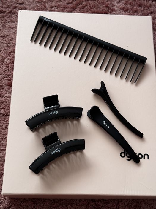Подарунковий набір для волос від dyson Rose