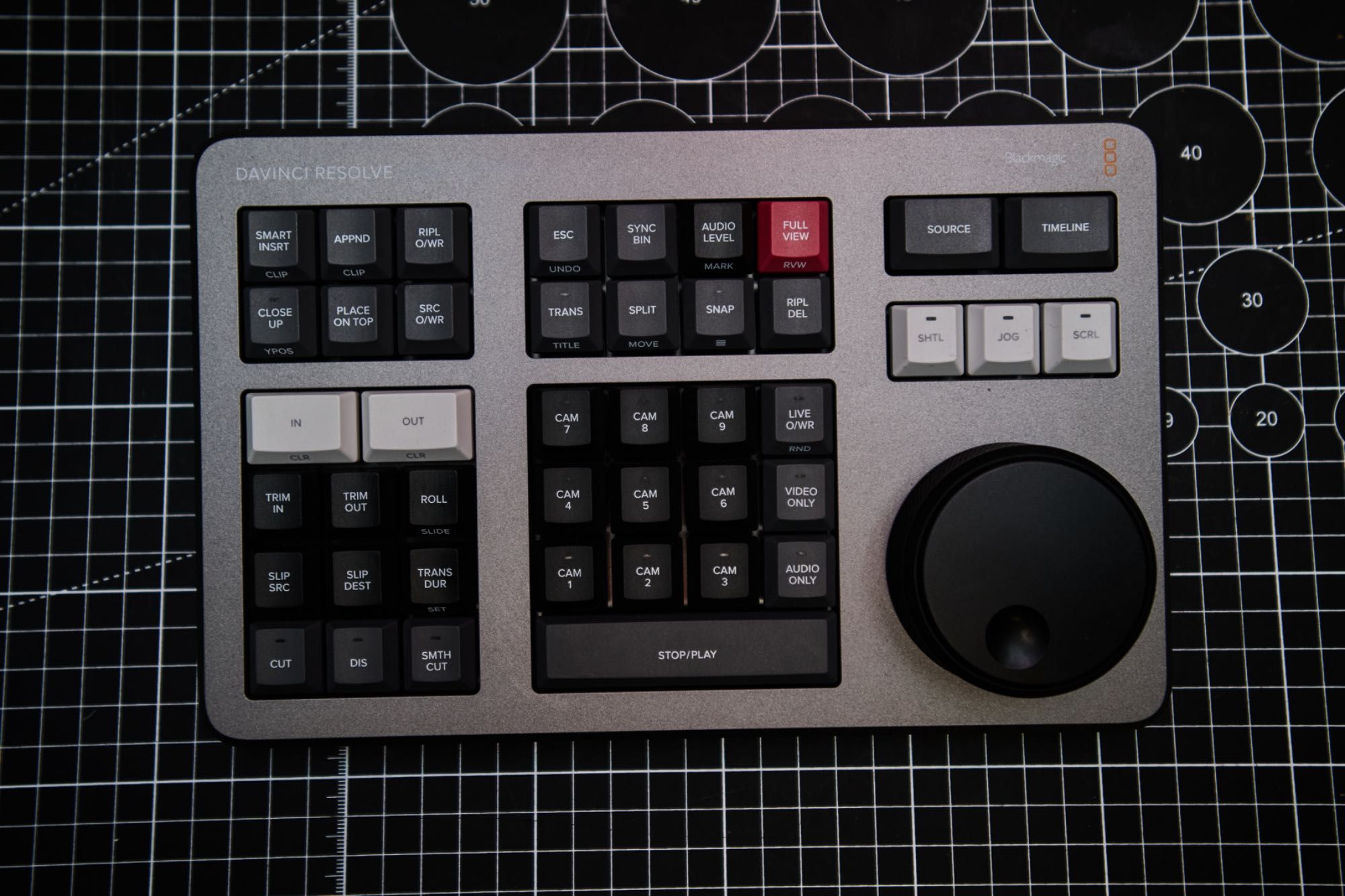 Blackmagic Design Davinci Resolve Speed Editor bez klucza DR