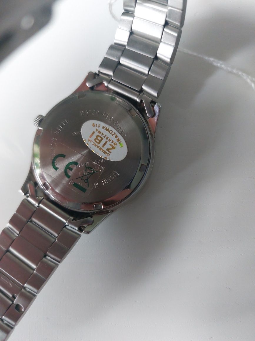 Zegarek Casio 1200 nowy z folia na tarczy, bez pudelka
