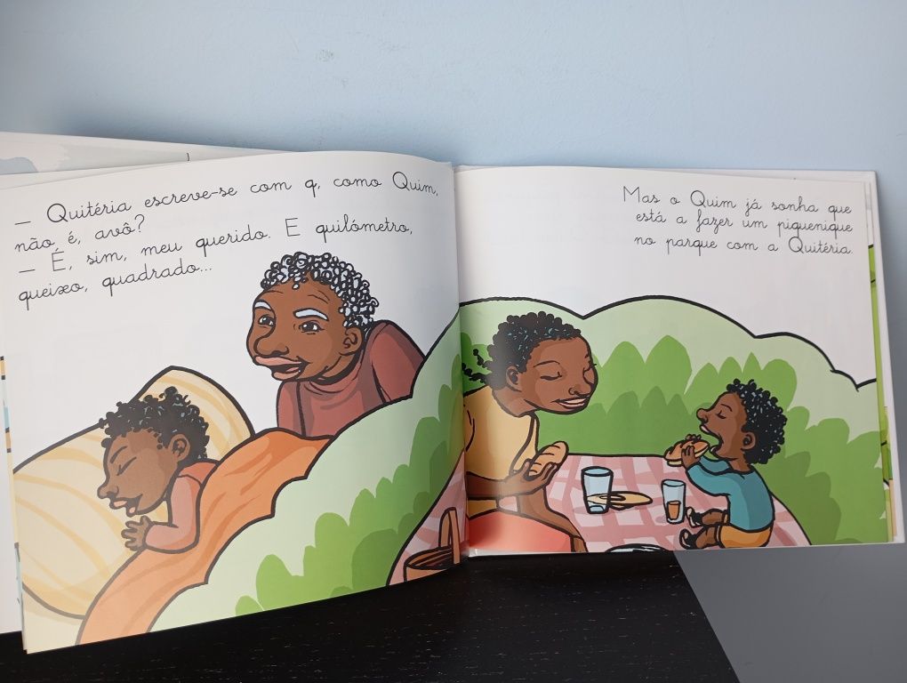 Livro infantil Q de Quim