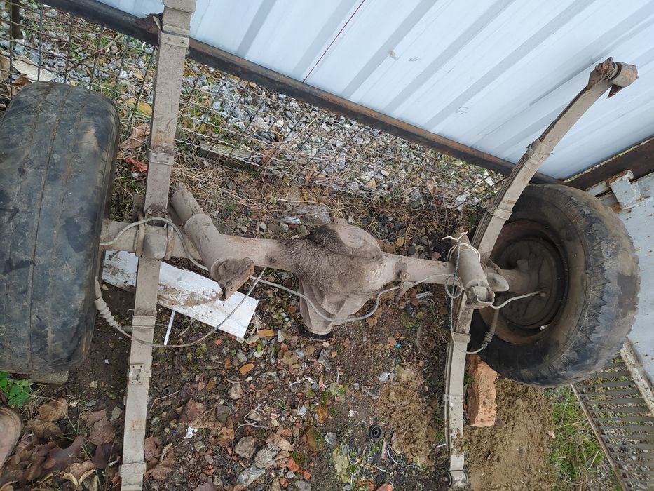 Продам задний мост в сборе