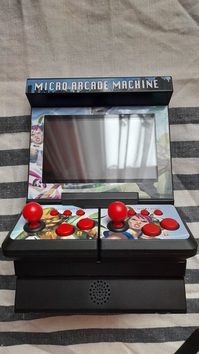 Micro arcade game