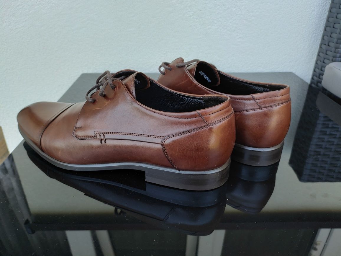 Eleganckie półbuty nowe