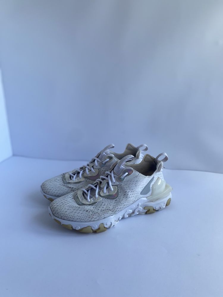 Кроссовки Nike React Vision