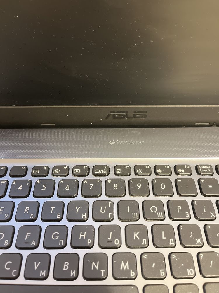 laptop asus X541U
