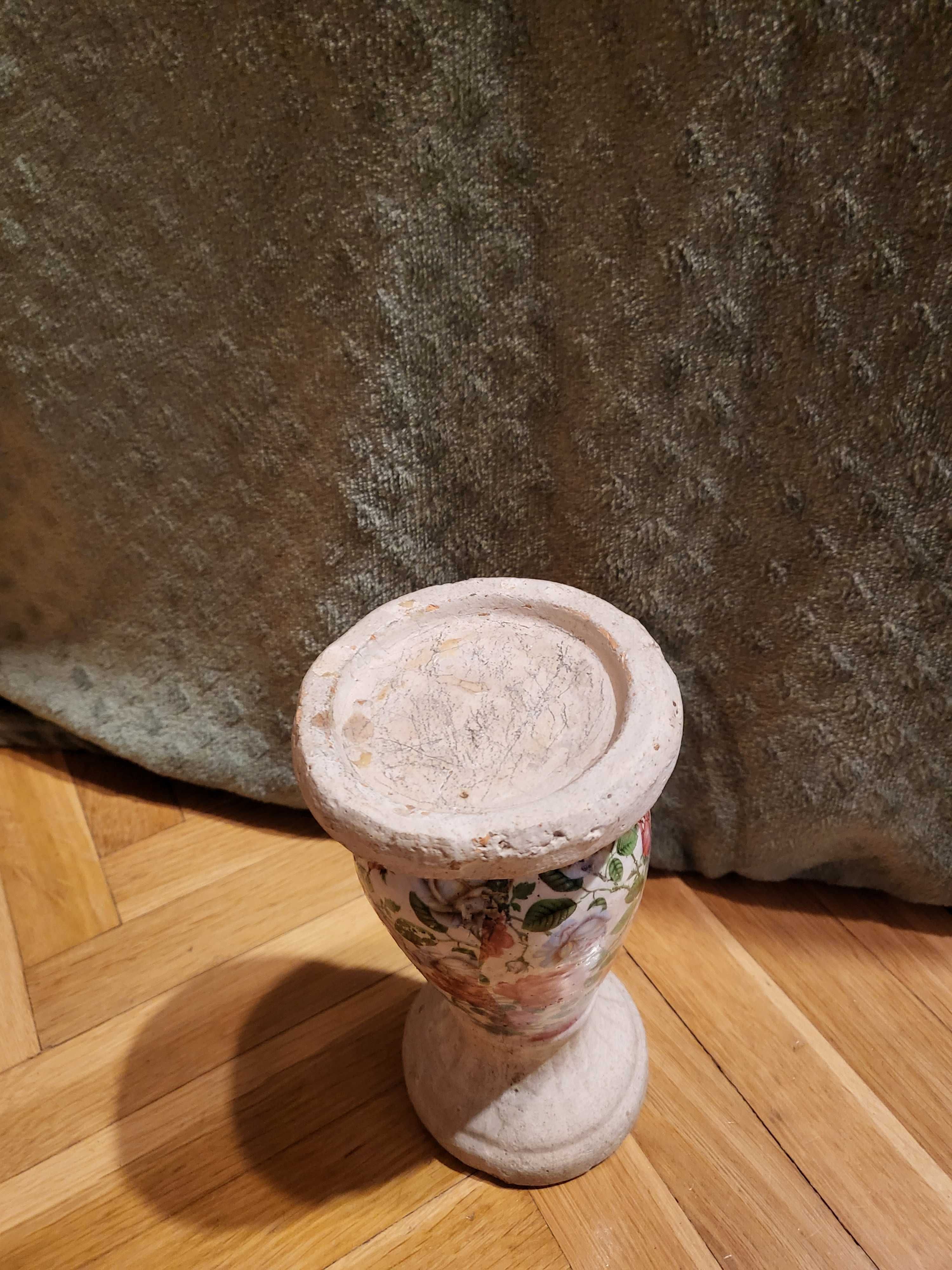 Świecznik ceramiczny w różyczki 20 cm